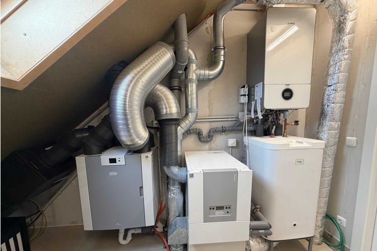 Ihre neue Warmluftheizung: Lüftungsgerät, Elan, Gastherme und Filterbox